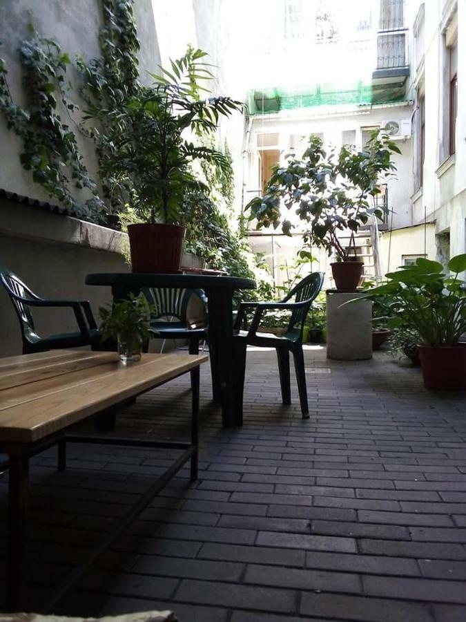 Tapki Hostel Odessa Exteriör bild